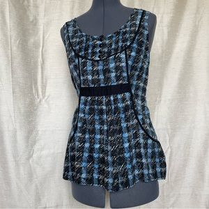 Odille blue & black top with piping & accents, US size4